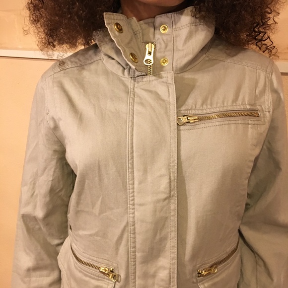 Lightweight Jacket - Picture 2 of 6